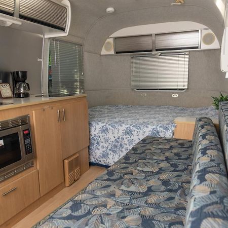 Airstream In The Center Of It All Miami Kültér fotó