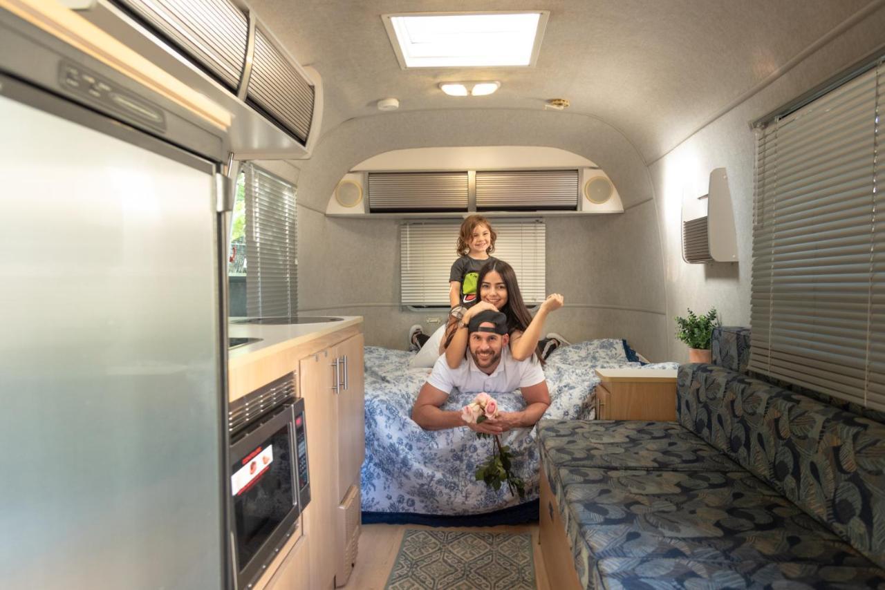 Airstream In The Center Of It All Miami Kültér fotó
